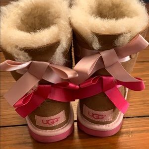 Girls’ UGG Bailey Bow II Boots